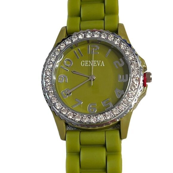GENEVA 5573 Women's Watch Green‎ Silicone Band Arabic Numerals Round Face 9 in - Picture 2 of 12
